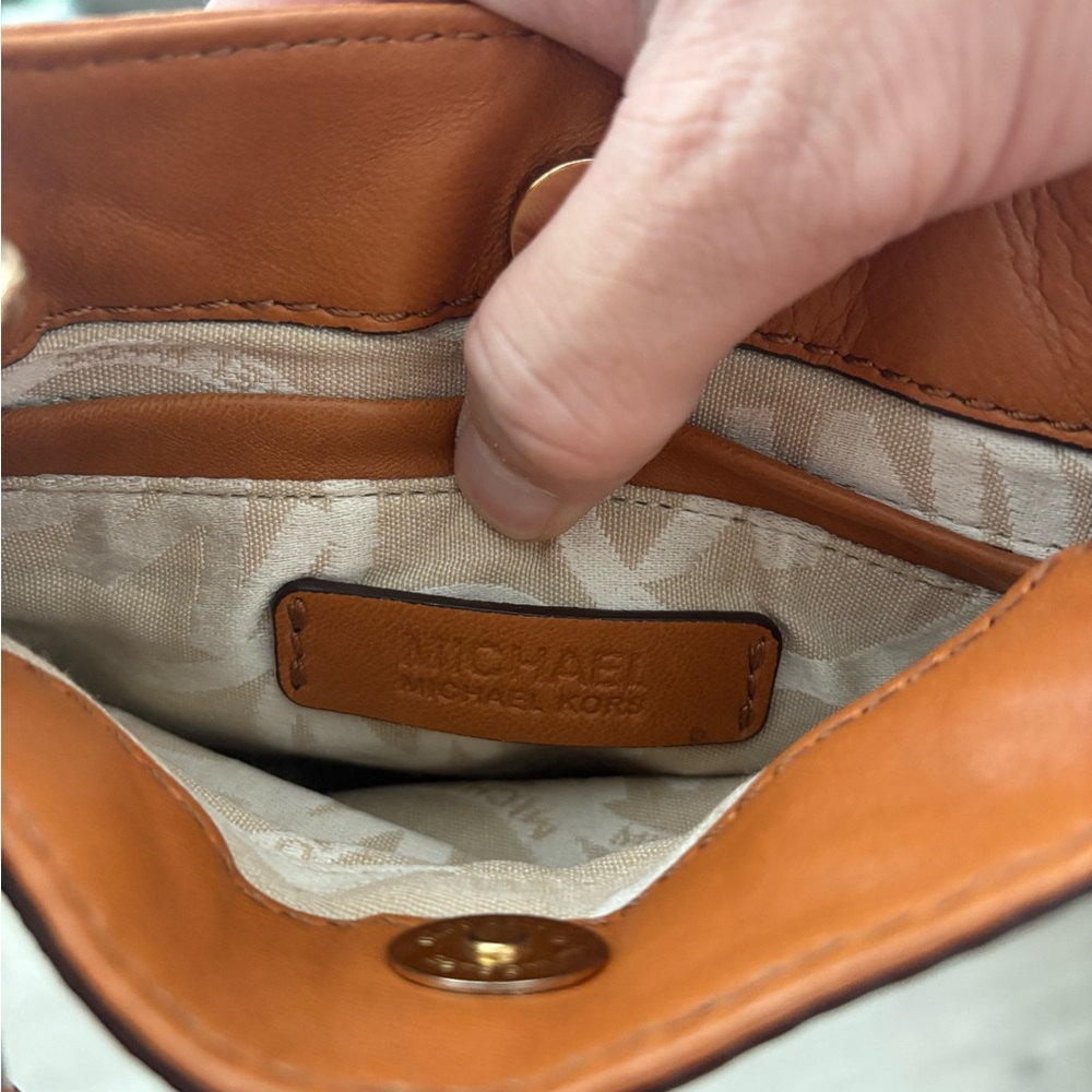 Michael Kors Brown Shoulder Bag with Gold Accents - Picture 6 of 7